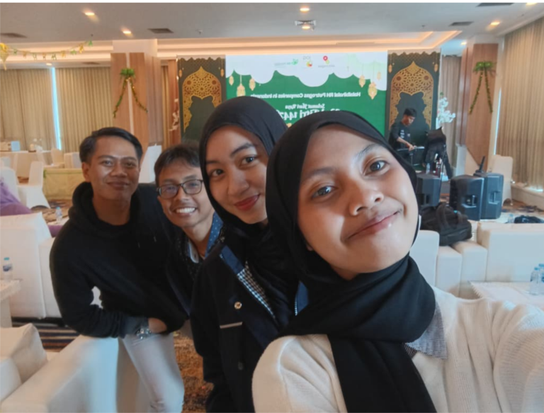 Kru Nine Pro Creative di ballroom acara Halalbihalal RH Petrogas Idul Fitri 1447H